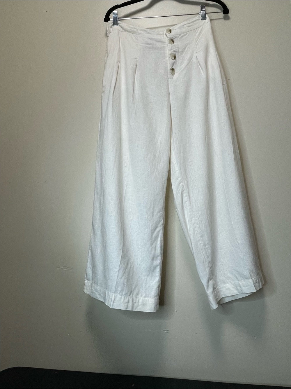 Sincerely Jules White Linen Blend Wide Leg Crop Pants - Size Medium